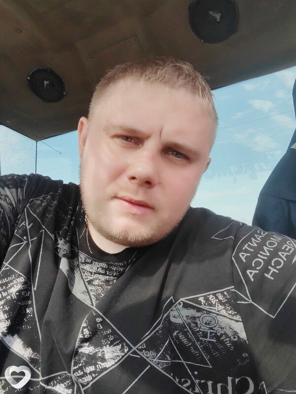 Михаил, 31, Красноярске — анкета №3493555