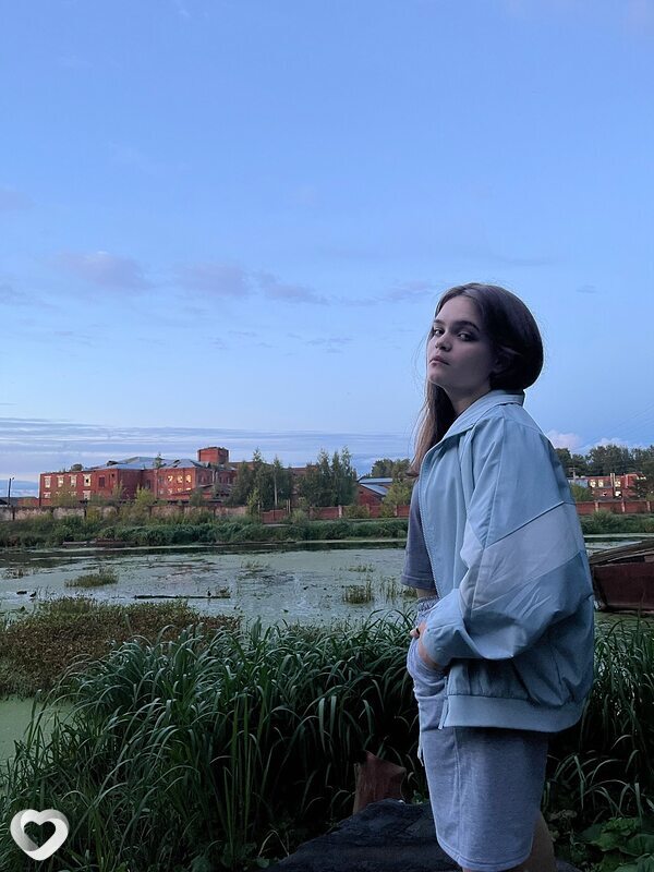 Эля, 19, Коврове — анкета №3494185