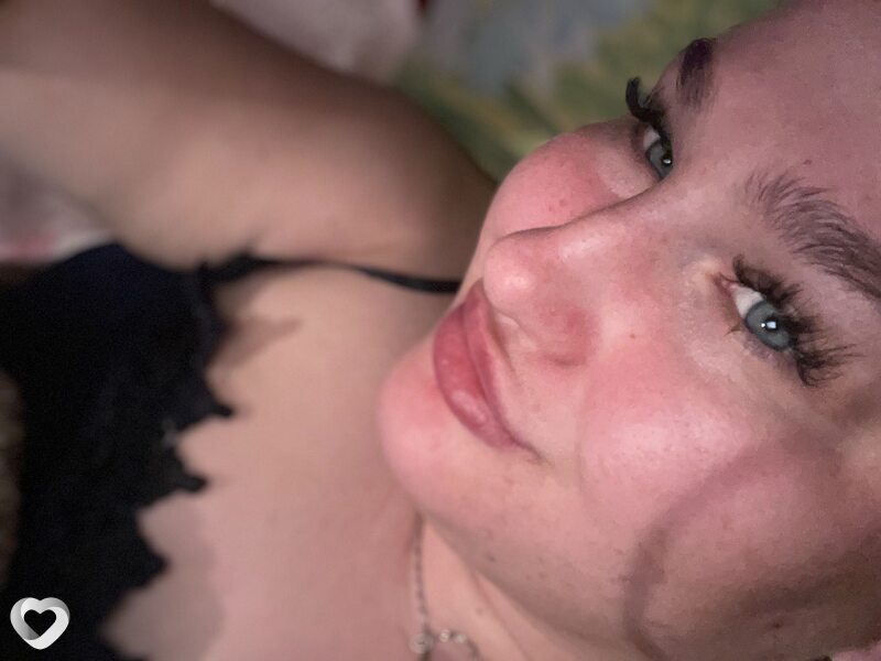 Аня, 22, Белогорске — анкета №3494470