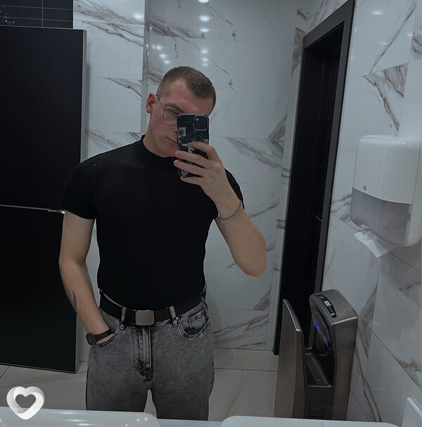 Алексей, 24, Южно-Сахалинске — анкета №3494442