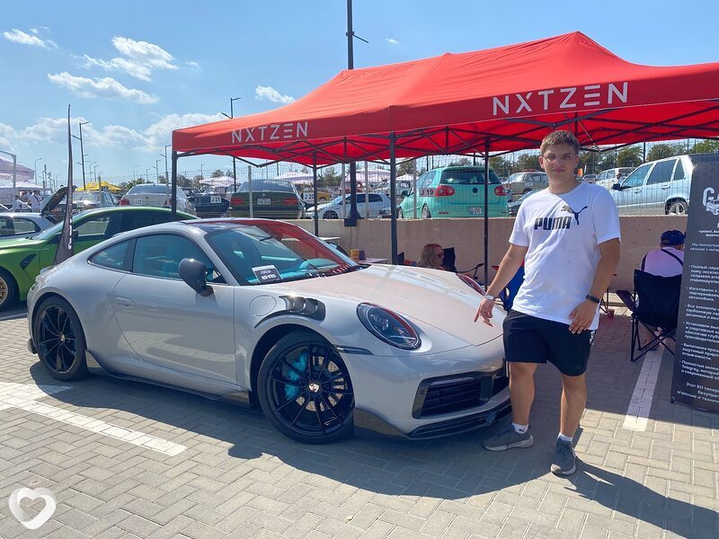Alex, 19, Кишинёв — анкета №3494576
