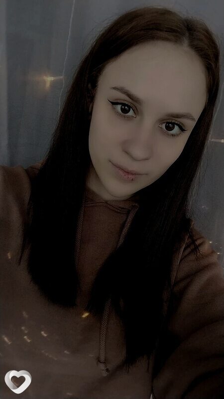 Юля, 25, Смолевичах — анкета №3494714