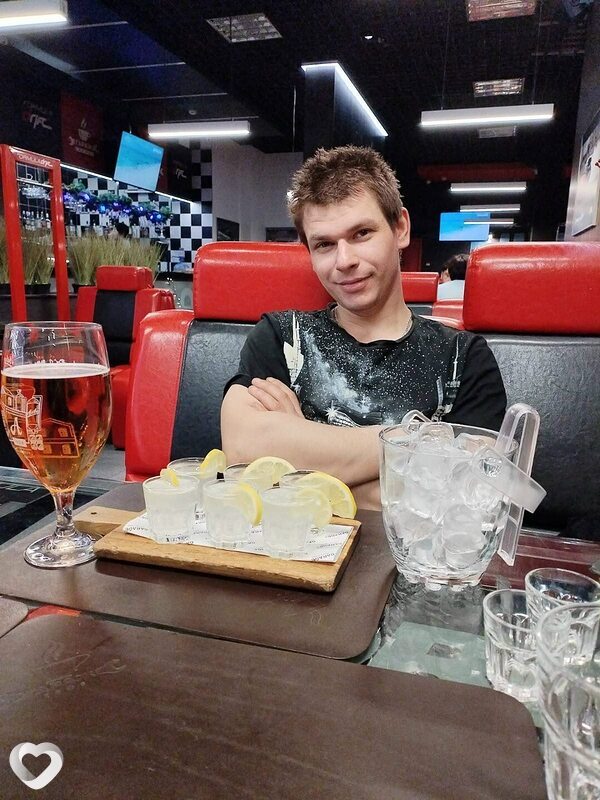 Максим, Минск