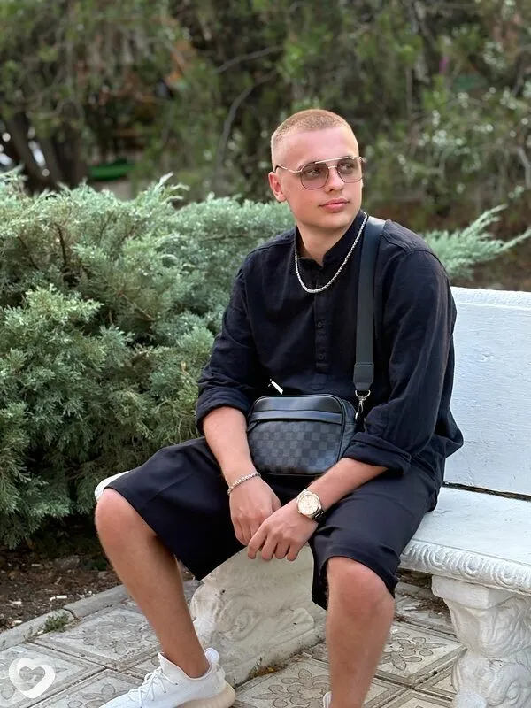 Никита, 22, Барнауле — анкета №3495014