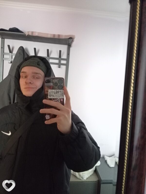 Александр, 19, Хабаровске — анкета №3495182