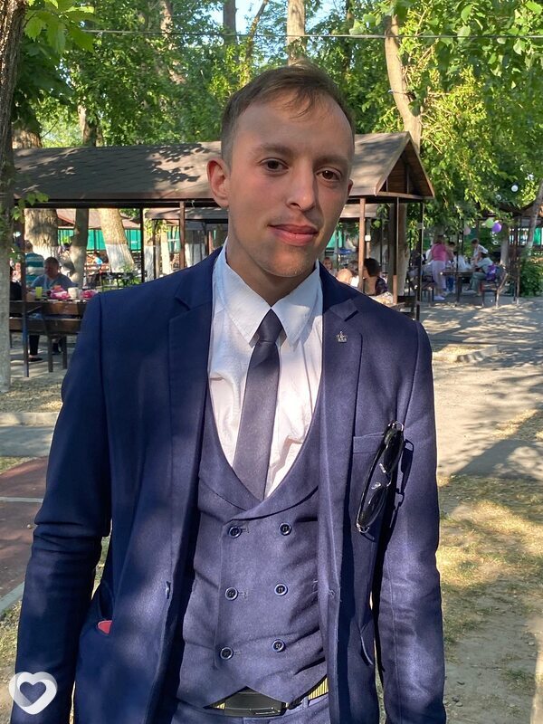 Андрей, 27, Ростове-на-Дону — анкета №3495117
