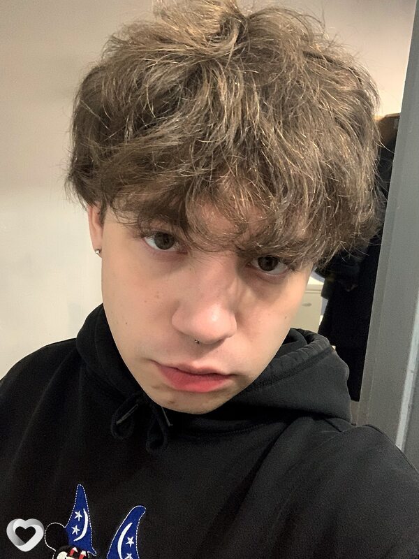 Максим, 19, Челябинске — анкета №3495863