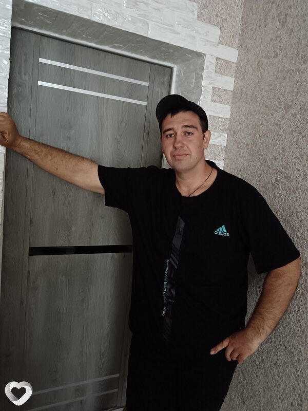 Юрий, 29, Старом Осколе — анкета №3498529