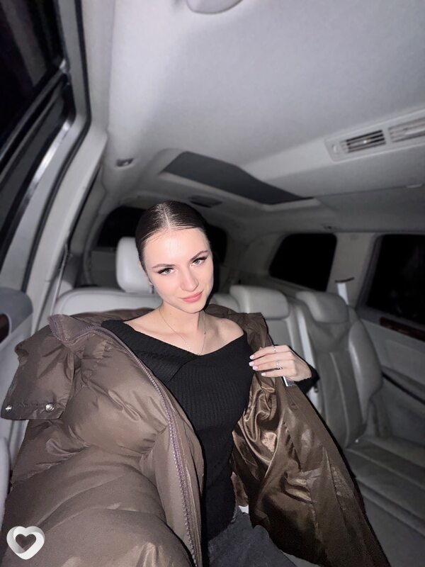 Анна, 21, Орше — анкета №3497056