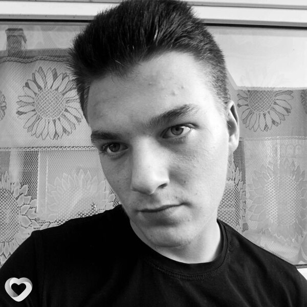 Артём, 21, Бресте — анкета №3497124