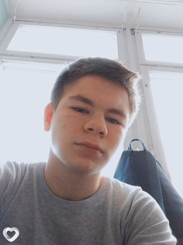 Марат, 21, Москве — анкета №3498022