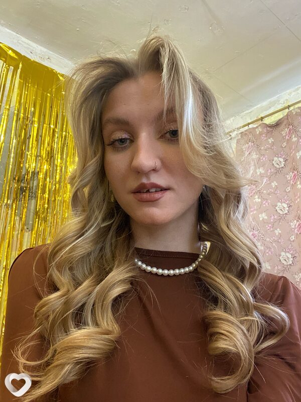 Полина, 21, Челябинске — анкета №3498603
