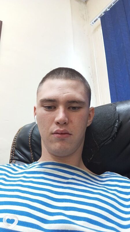 Дмитрий, 21, Уссурийске — анкета №3498738