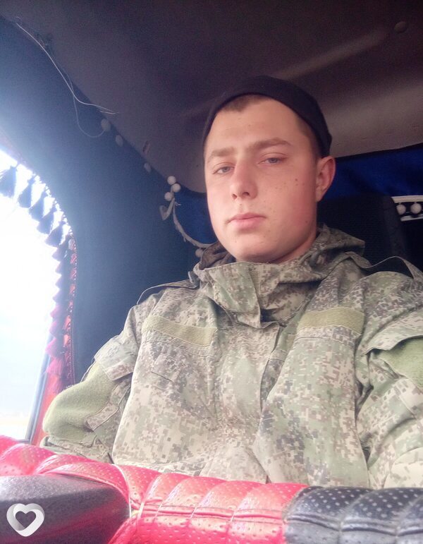 Дмитрий, 19, Благовещенске — анкета №3498504