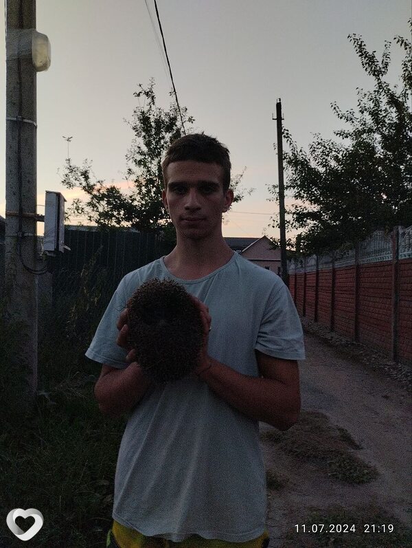 Данила, 20, Брянске — анкета №3498803