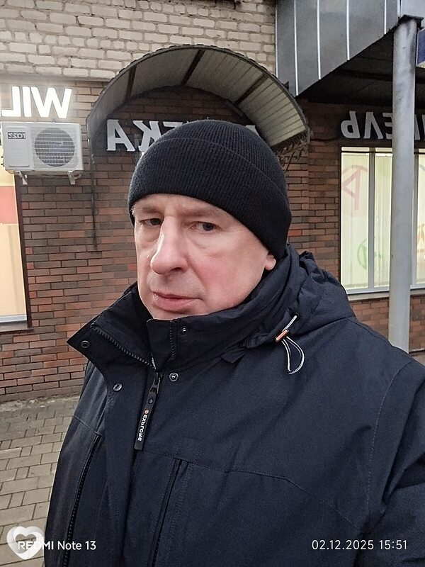 Виктор, Ефремов