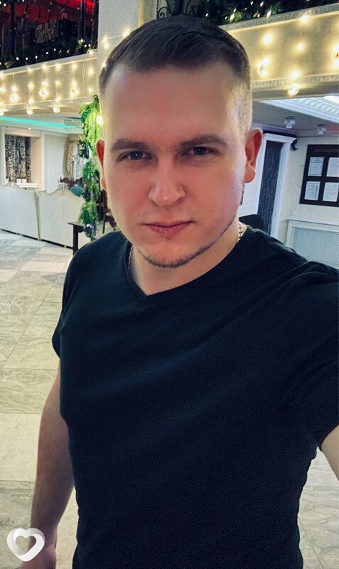 Антон, 27, Коврове — анкета №3499614