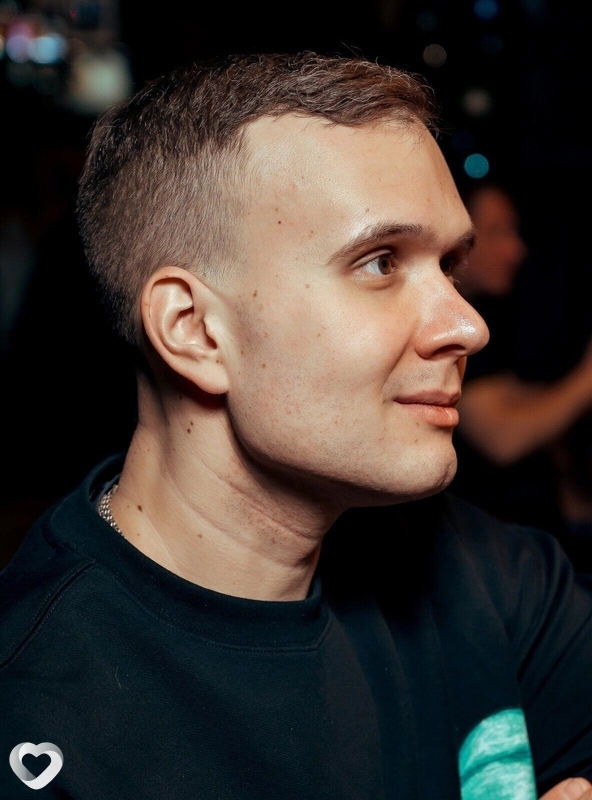 Валентин, 28, Москве — анкета №3499713