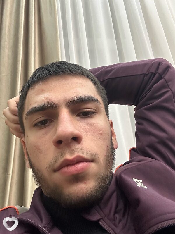 Акоб, 18, Москве — анкета №3499726