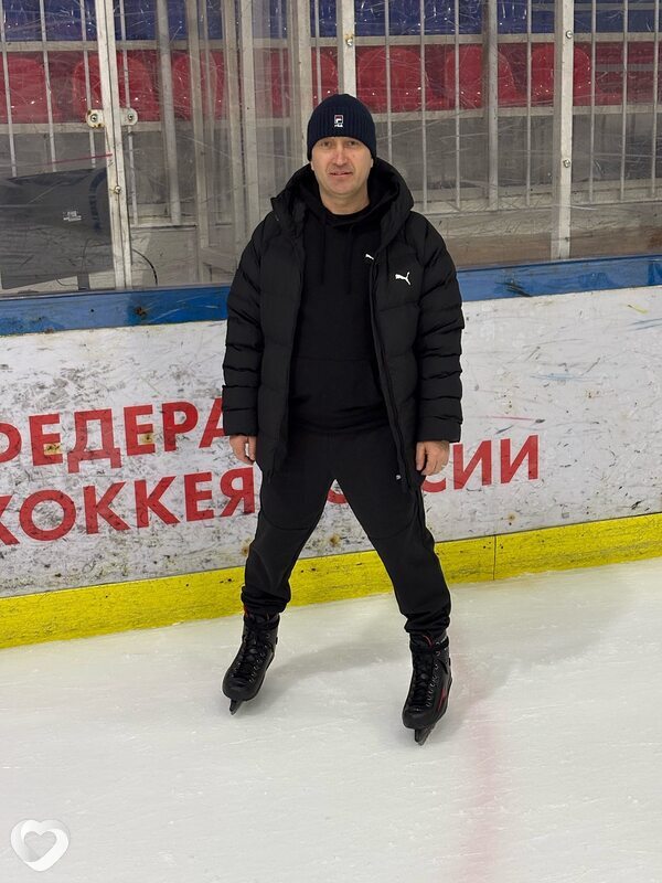 Макс, Искитим