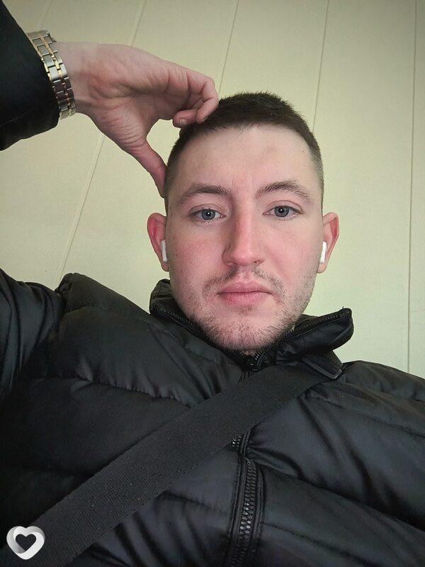 Ярик, 26, Екатеринбурге — анкета №4686035