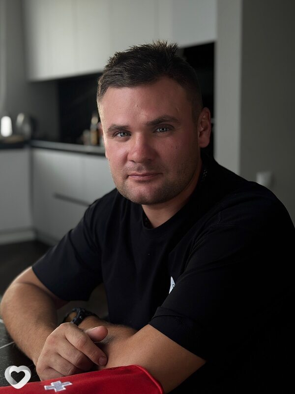 Артём, 30, Абакане — анкета №3500690