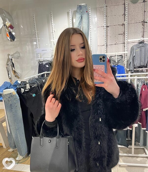 Алиса, 20, Кемерове — анкета №3501003