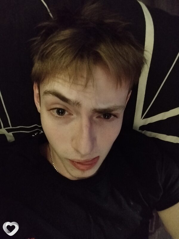 Максим, 19, Краснодаре — анкета №3501391