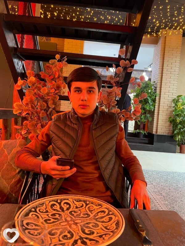 Amrullo, 22, Нижнем Новгороде — анкета №3501658