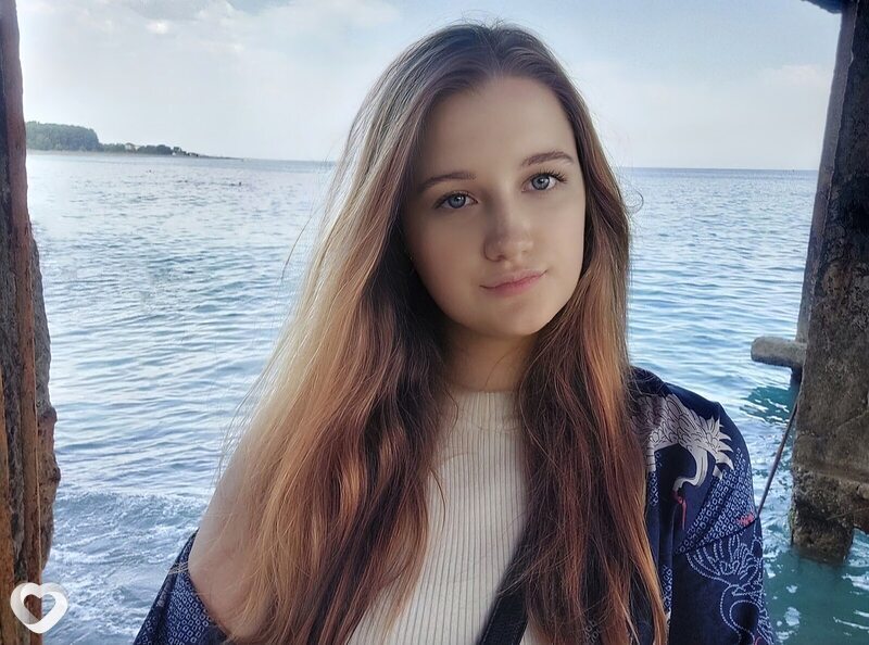 Елена, 24, Екатеринбурге — анкета №3502108