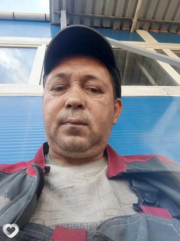 Вася, 45, Новоалтайске — анкета №3502502