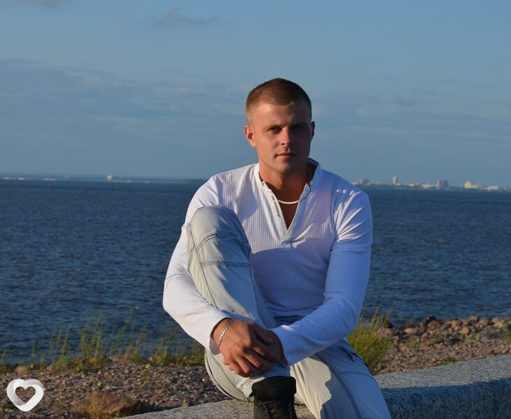 Александр, 35, Сосновом Боре — анкета №3502521