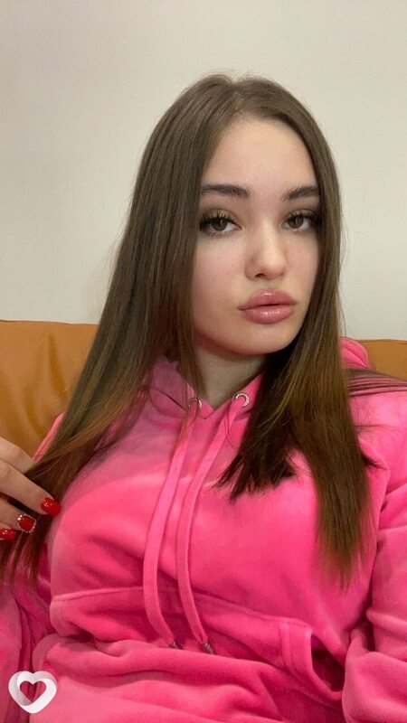 Олеся, 21, Ставрополе — анкета №3504405