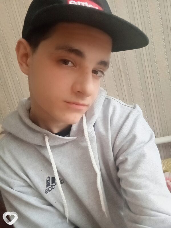 Андрей, 19, Смоленске — анкета №3503231