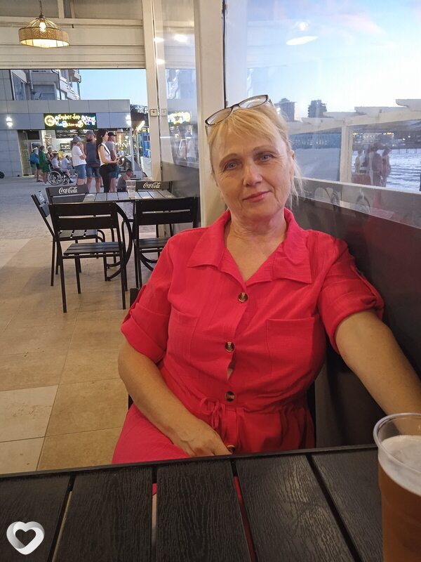 Людмила, 60, Луганске — анкета №3503654