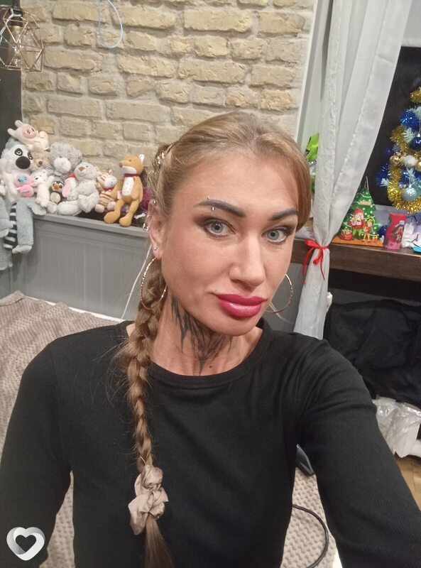 Мила, Рига