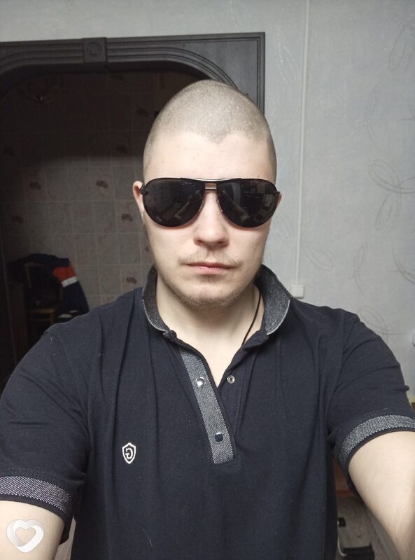 Александр, 23, Красноярске — анкета №3506203