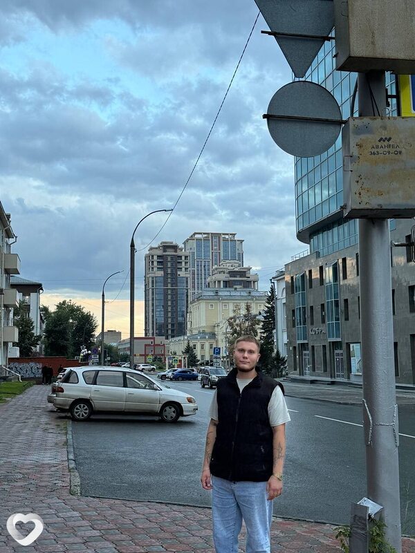 Миша, 23, Барнауле — анкета №3506614