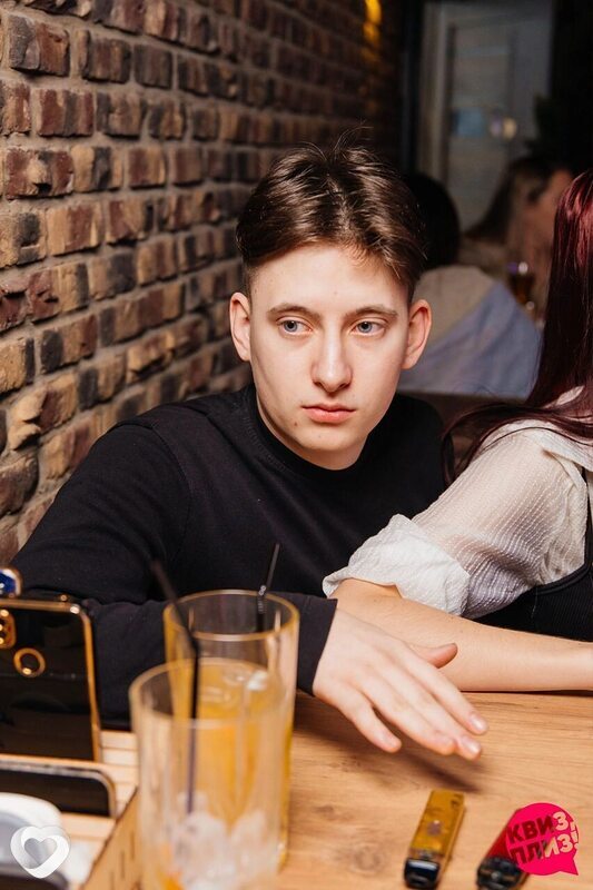 Михаил, 21, Новосибирске — анкета №3507376