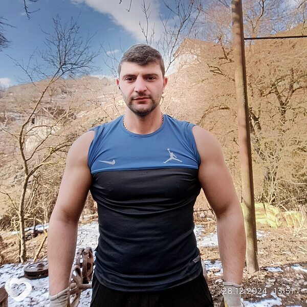 Edgar, 27, Ереван — анкета №3507234