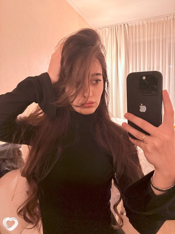 Аня, 19, Барнауле — анкета №3508022