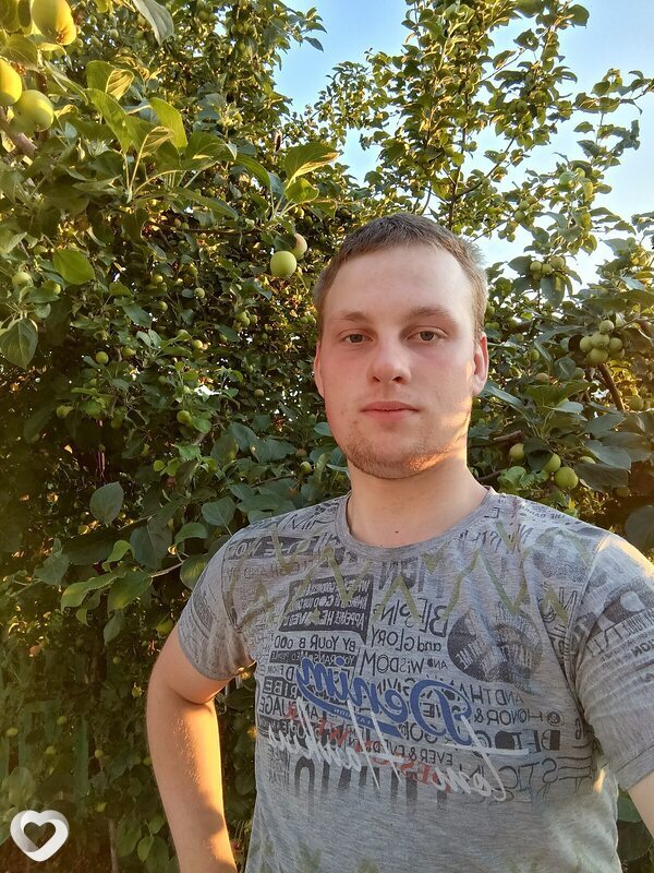 Виктор, 21, Славгороде — анкета №3507782