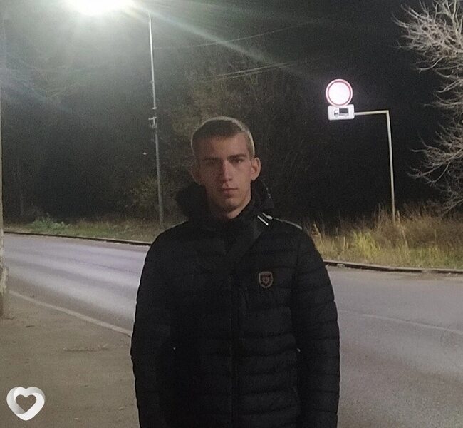 Евгений, 20, Волгограде — анкета №3507789