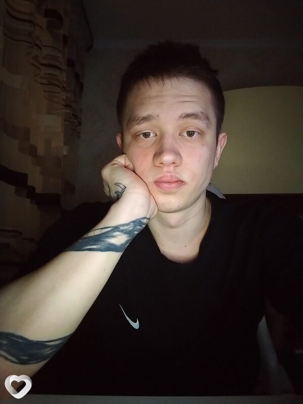 Даниил, 21, Коломне — анкета №3508940