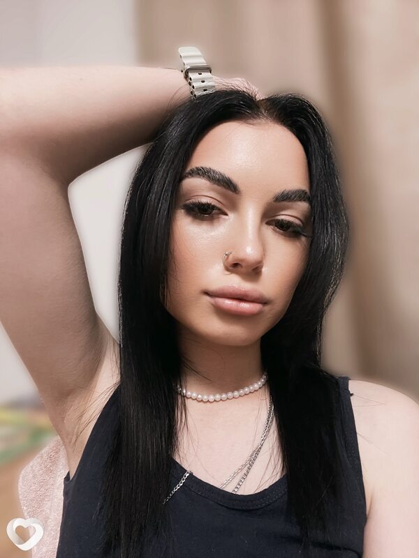Анна, 21, Ижевске — анкета №3509124