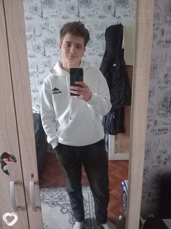Николай, 19, Павлодаре — анкета №3509241