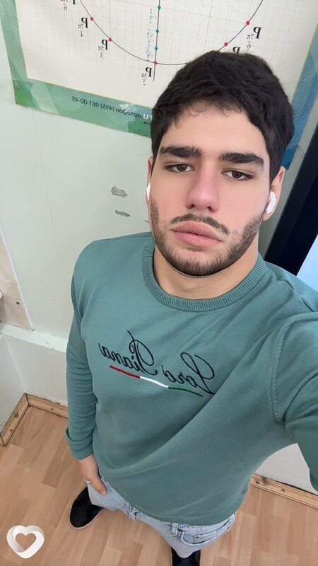 Leo, 19, Москве — анкета №3509729