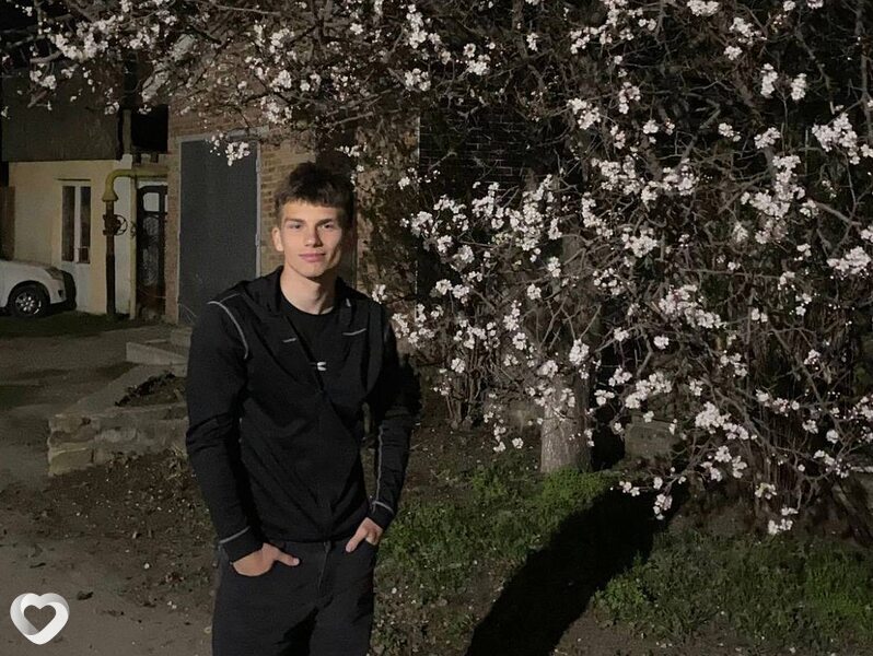 Даниял, 21, Красном Сулине — анкета №3511304