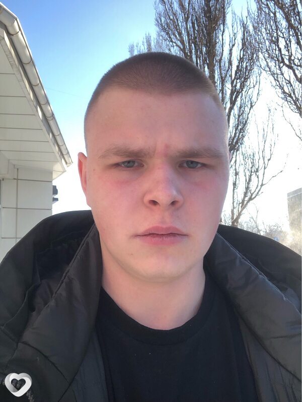 Михаил, 18, Курске — анкета №3511046