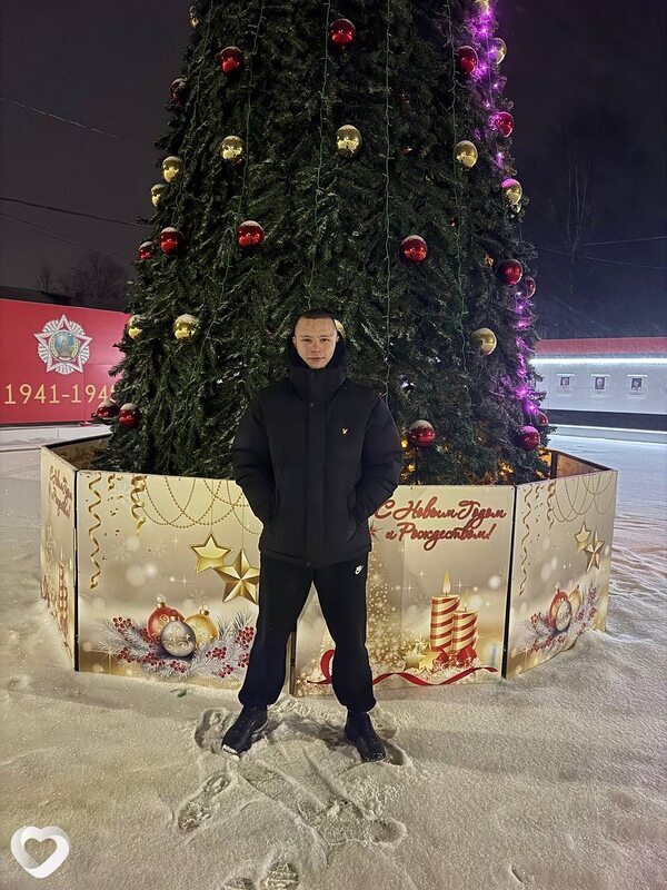 Андрей, 18, Череповце — анкета №3511278